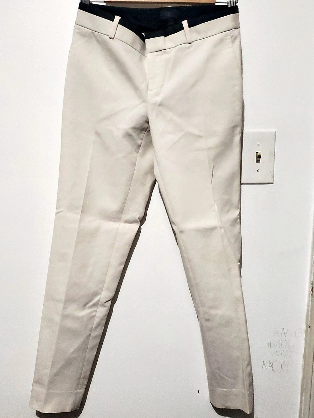 BR Skinny Pants in White Size 0